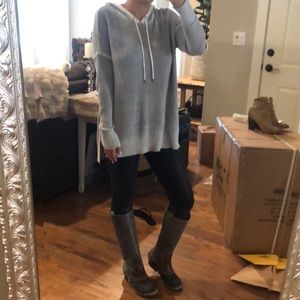 American Eagle Gray Sweater